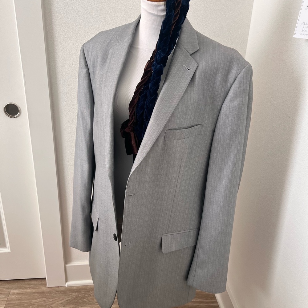 Classic Men's Light Gray Blazer